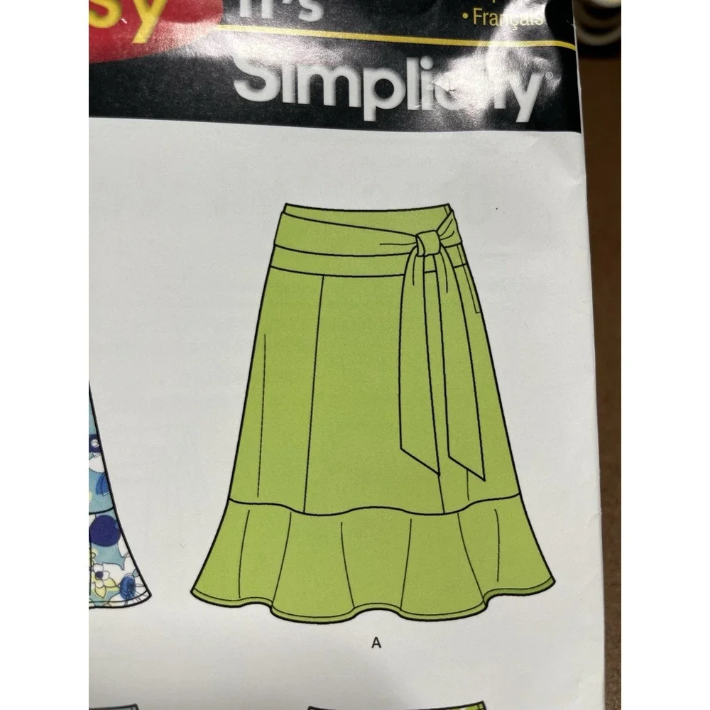 Simplicity 2410 Uncut Sewing Pattern Ladies Skirt Sizes 8-18